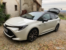 toyota,corolla,hybrid