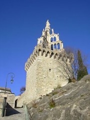 210px-Tour_randonne_nyons.JPG