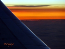 islande,keflavik,aéroport,soleil de minuit,icelandair