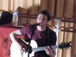 Petit HoMme en concert