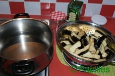 aubergines-conserve02.jpg