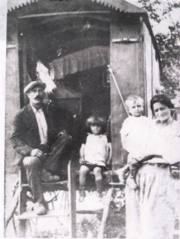Alexienne enfant.jpg