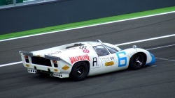 Lola T 70