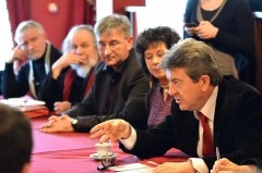 audiovisuel public , front de gauche, presse écrite, Quotidiens, france télévisions,