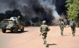 attaque,base française,mali