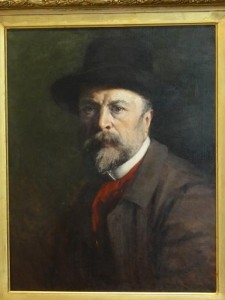 autoportrait foulard.jpg