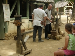 Jour 2-1 Guedelon (127).JPG