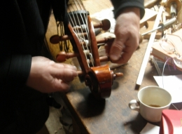 Luthier 2 mai 2015 (1).JPG