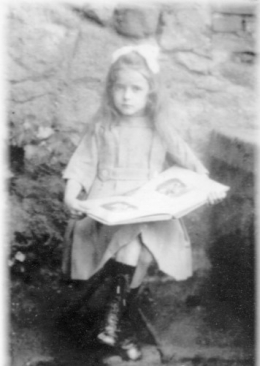 Antonia 1923.jpg
