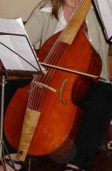 Basse de viole détail.JPG