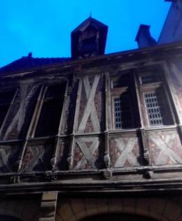 3_Dijon by night (1).jpg