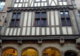 9_Dijon les rues (4).jpg