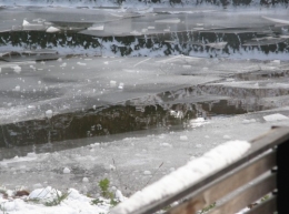 Après passage péniche 08122012 (2).JPG