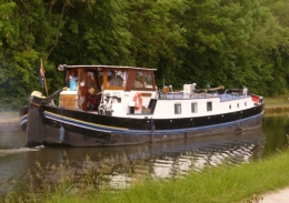 #26 Voyager sans sortir de chez soi (2014).JPG
