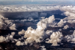 olivier gomez,phographe corse,photos aériennes,nuages,retour corse