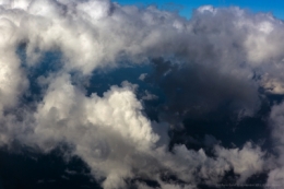 olivier gomez,phographe corse,photos aériennes,nuages,retour corse