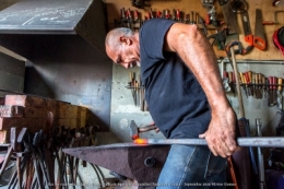 olivier gomez,photographe corse,artisans,costa,jean françois agostini,alix colombani,oti,ile rousse,balagne