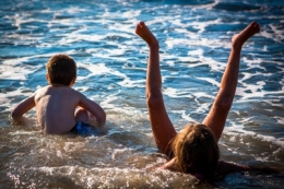 olivier gomez photographe corse enfants plage corse balagne