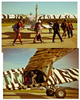 PARACHUTISTES.jpg