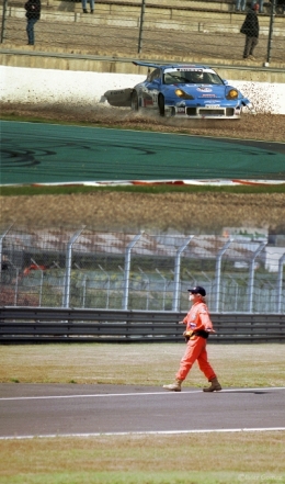 IMG079MAGNY-COURSBLOG.jpg