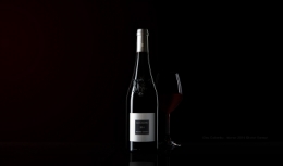 olivier gomez,photographe corse,clos culombu,bouteilles de vin