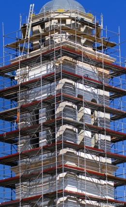 EGLISE EN TRAVAUX BLOG.jpg
