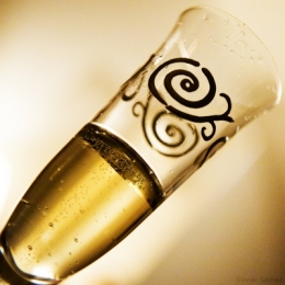 CHAMPAGNE 1ER DE LAN.jpg