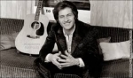 salut les amoureux, rondro h rakotobe, joe dassin