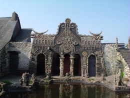 La porte de la lune.jpg