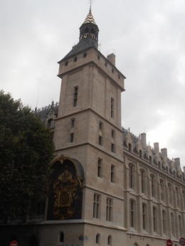 12-10-12 Tour de l'horloge.JPG