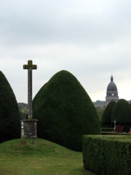 11-10-29 Bouère 3 red.jpg