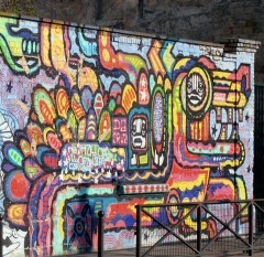 Street Art 120 red.JPG