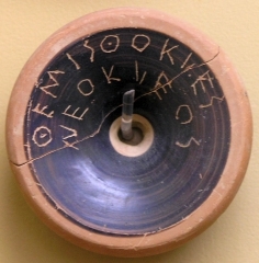 AGMA_Ostrakon_Thémistocle_2.jpg