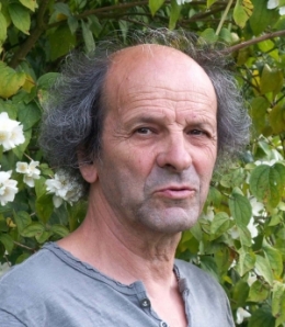 CLAUDE1.jpg