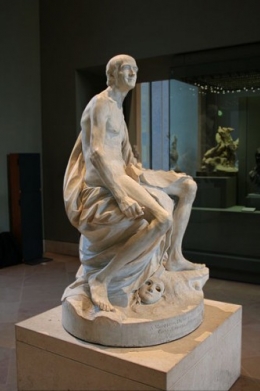 Voltaire_nu_pigalle.jpg