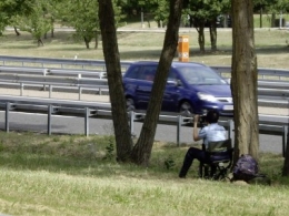 gendarme planqué.jpg