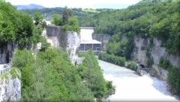 génissiat aval6817.JPG