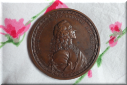 DSCF5610 monsieur de voltaire.png
