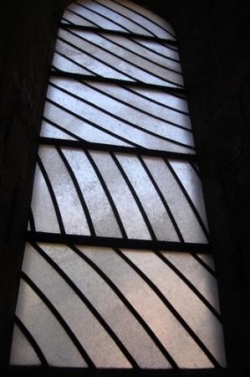 Vitrail de l'abbaye de Conques, par Soulages