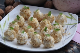 Oeuf, caille, fromage frais, noix