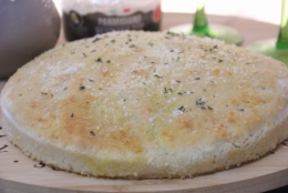 Focaccia, parmesan, apéro