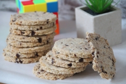 Biscuits, graines, flocons d'avoine, pépites de chocolat 