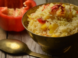 Riz rouge et jaune, riz, poivron, mangue