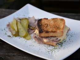 sandwich langue et  mayo light,la cocotte,la voix du nord,salon du livre de bray dunes le 5 février 2023