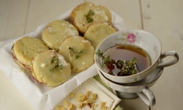 Biscuits aux pommes et sirop de thym, biscuits, sirop de thym, La Cocotte