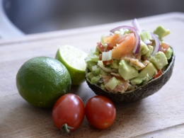 Salade d’avocats, cives et saumon, la Cocotte, la voix du nord