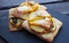 crackers, thym, courgette