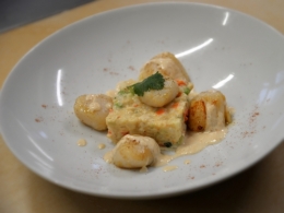 saint-jacques snakées et risotto crème de saumon fumé de farid a,chef de l’auberge des vieilles poutres à fournes en weppes,saint-jacques snakées,farib arab,l'auberge des vieilles poutres,fournes en weppes