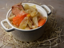 Potée fumée, rouelle fumée, chou blanc, carottes