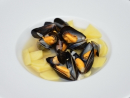 Moules-patates au fromage, moules de bouchot, pommes de terre, fromage